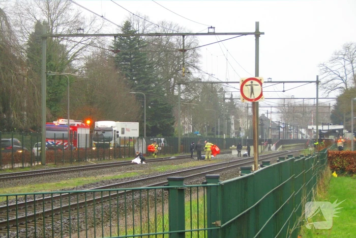 Treinverkeer gestremd door aanrijding met persoon