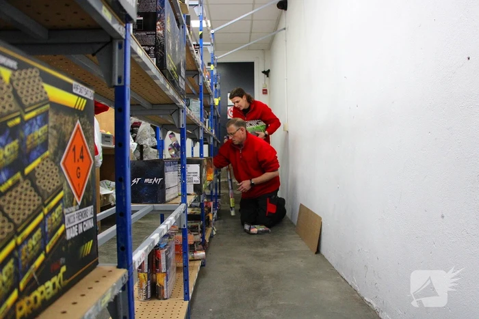 Drukte bij verkoop vuurwerk op oudjaarsdag