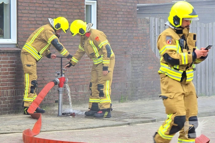 Veel rook bij brand in ondergrondse container