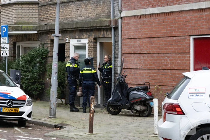 Politie groots ingezet voor melding steekpartij