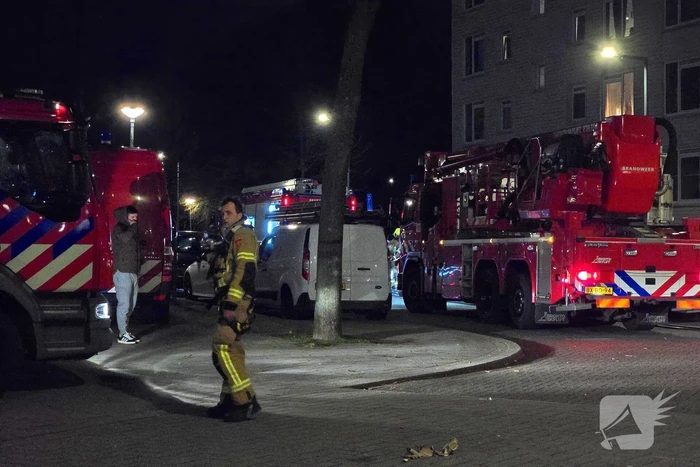 Veel Schade in appartementen gebouw na afsteken van vuurwerk