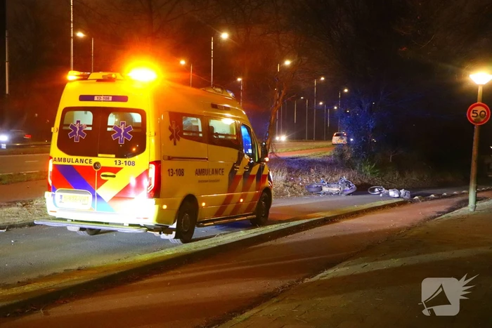 Ernstig ongeval tussen motorrijder en fietser