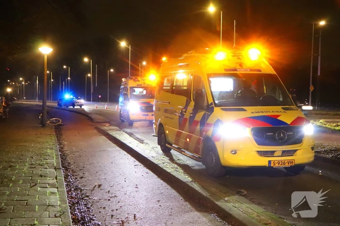 Ernstig ongeval tussen motorrijder en fietser