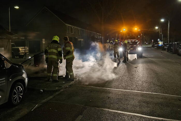 Afval in brand gestoken
