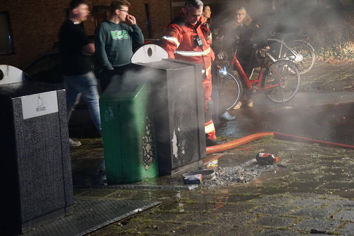 Brand in container snel geblust