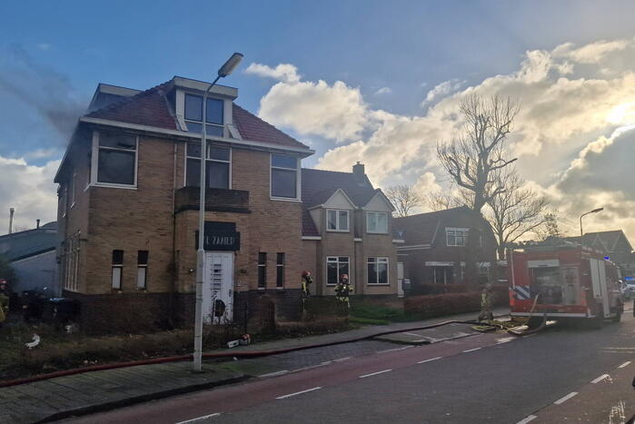 Dode bij felle brand in woning