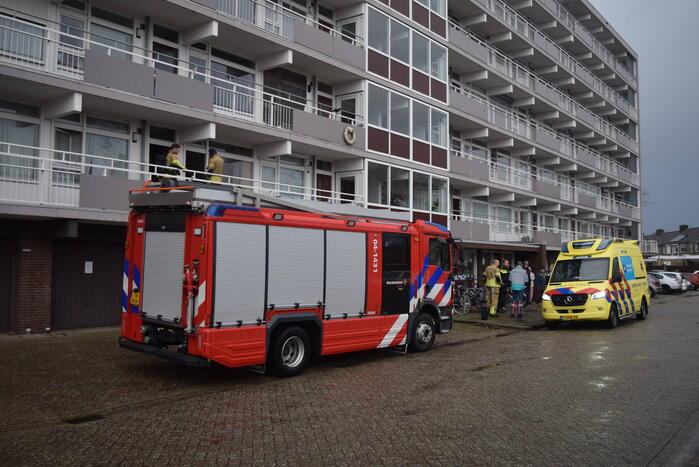 Flatwoning geventileerd na brand