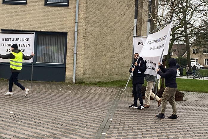 Veel politie-inzet bij demonstratie voor Marokaans gezin