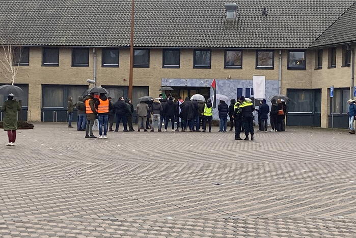 Veel politie-inzet bij demonstratie voor Marokaans gezin