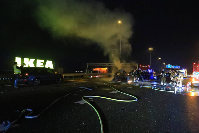 Brand na ernstig ongeval op snelweg
