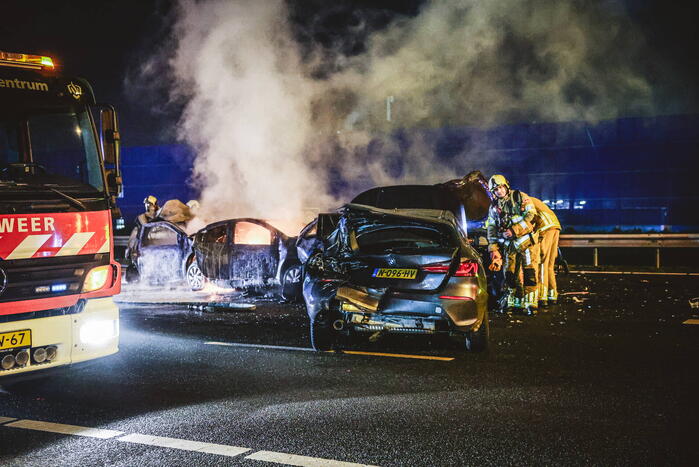 Brand na ernstig ongeval op snelweg