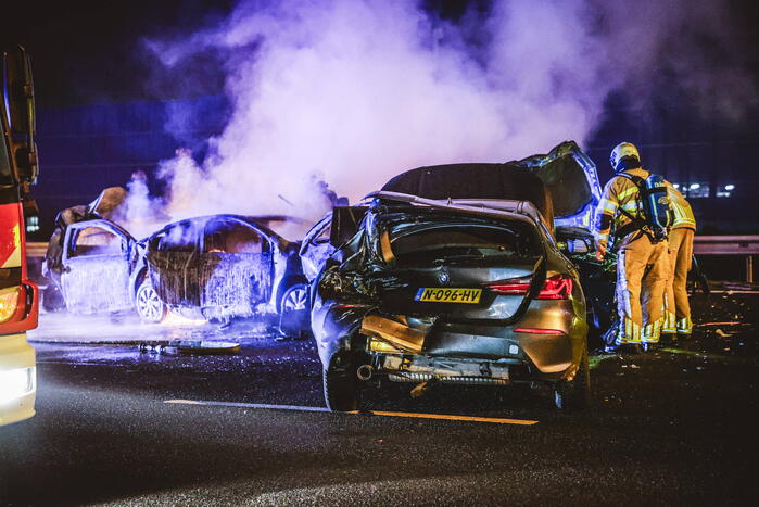 Brand na ernstig ongeval op snelweg