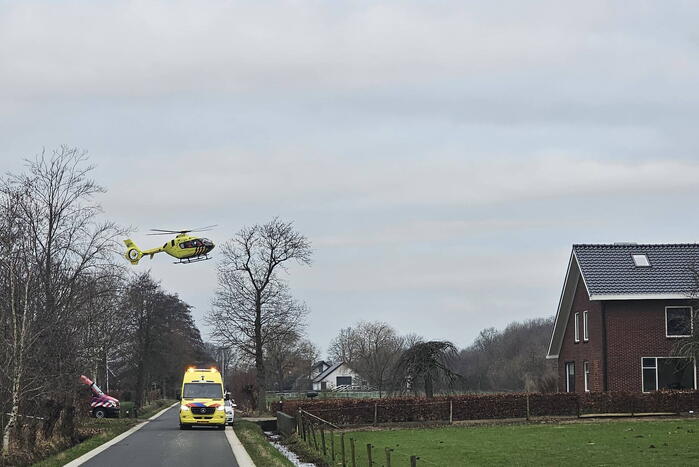 Traumahelikopter ingezet bij noodsituatie in woning