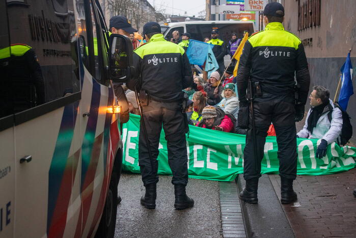 Demonstratie tegen nieuwe gascentrale