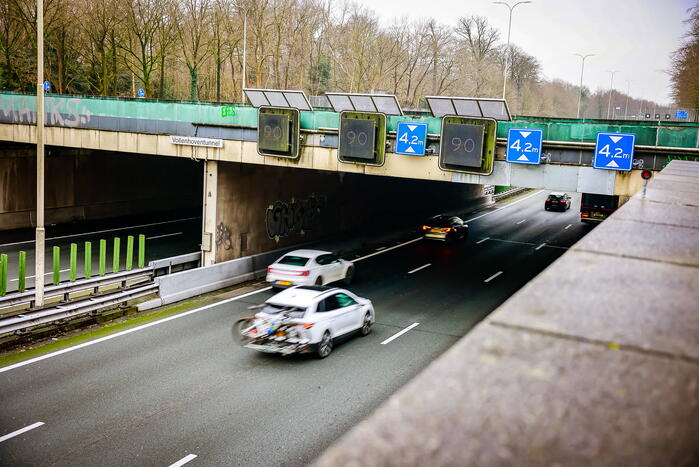 Geavanceerde meetapparatuur geplaatst op Vollenhovetunnel