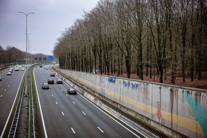 Geavanceerde meetapparatuur geplaatst op Vollenhovetunnel