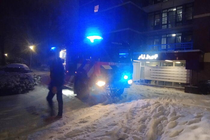 Brand appartementencomplex snel onder controle