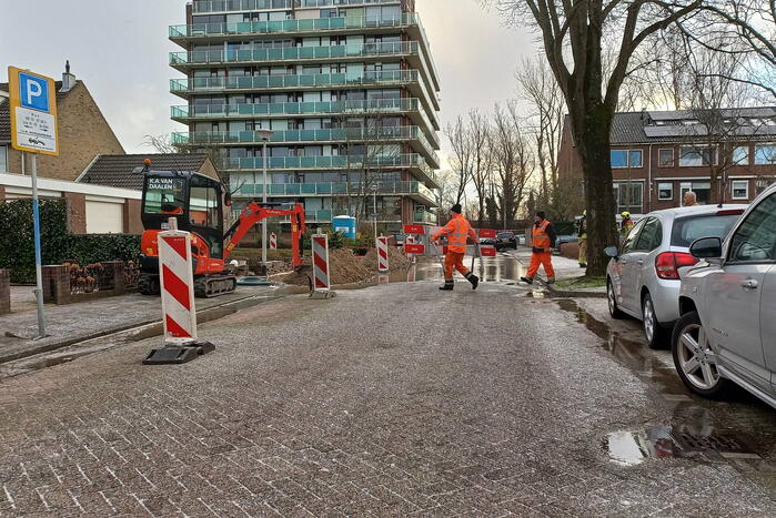 Gas en waterleidingbreuk zorgen voor gevaarlijke situatie