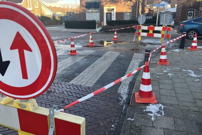 Straat afgezet vanwege waterleidingbreuk