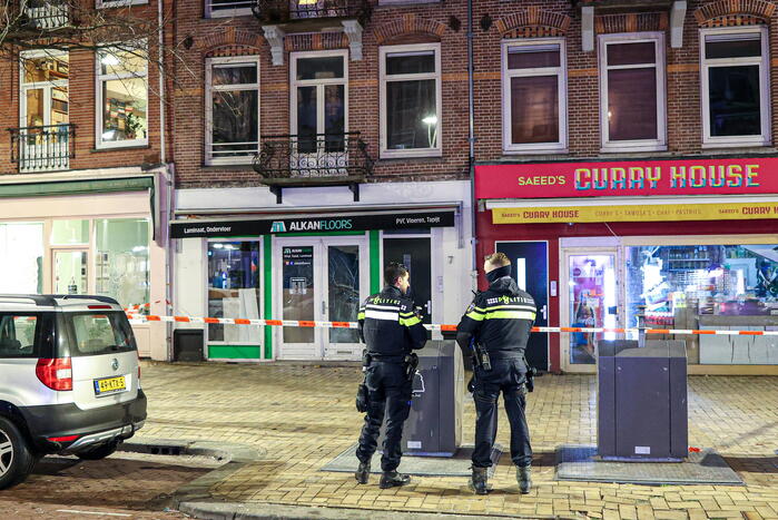 Flinke schade door explosie bij winkelpand