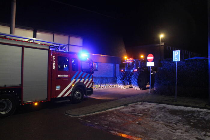 Officiële overdracht van nieuwe tankautospuit