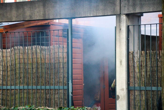 Kortsluiting veroorzaakt felle brand in schuur