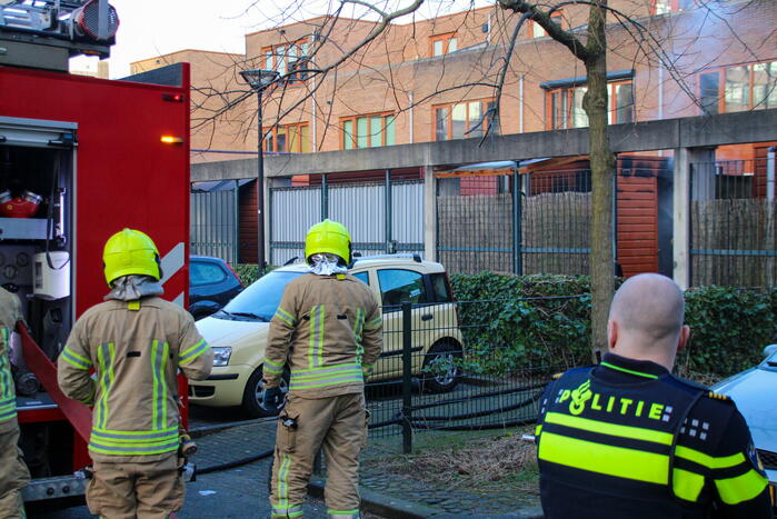 Kortsluiting veroorzaakt felle brand in schuur