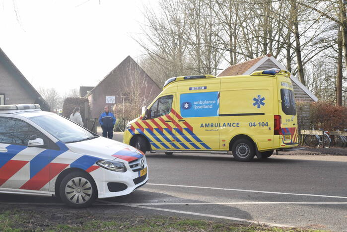 Peuter per traumaheli naar ziekenhuis na te water raking