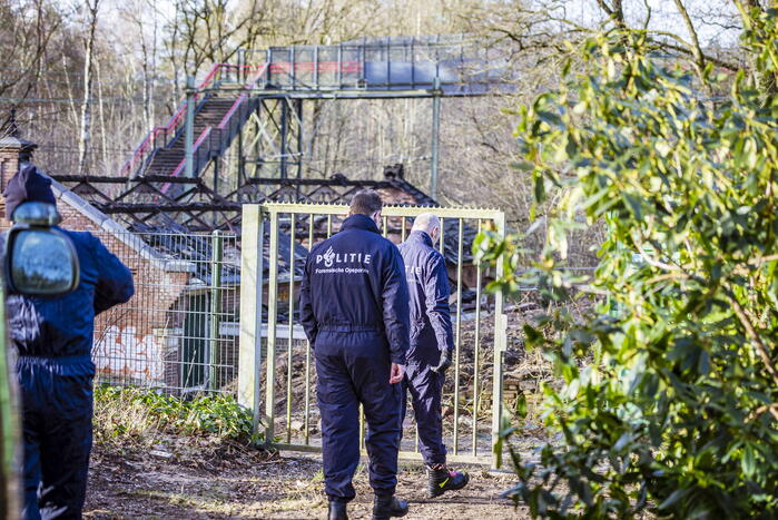 Onderzoek naar brand in monumentaal waterpompgebouw naast spoor