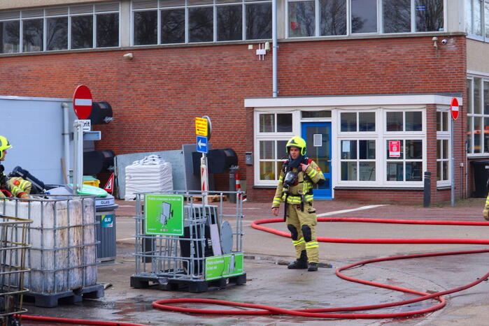 Brand in container bij milieustraat