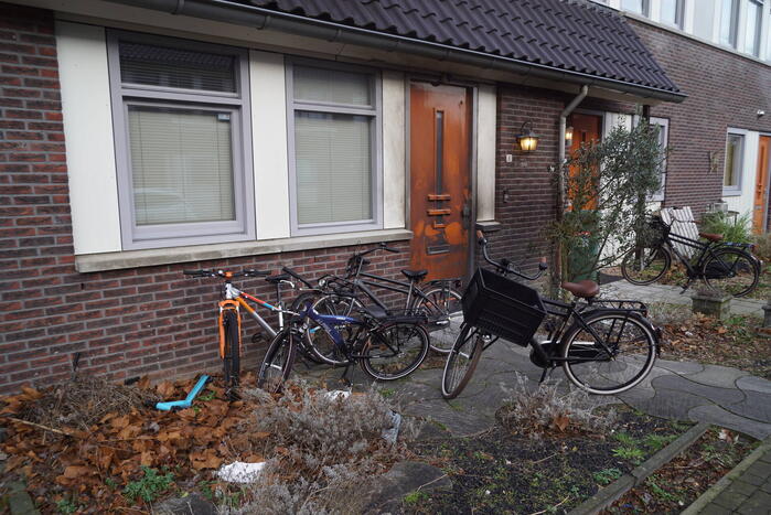 Schade door explosie bij woning