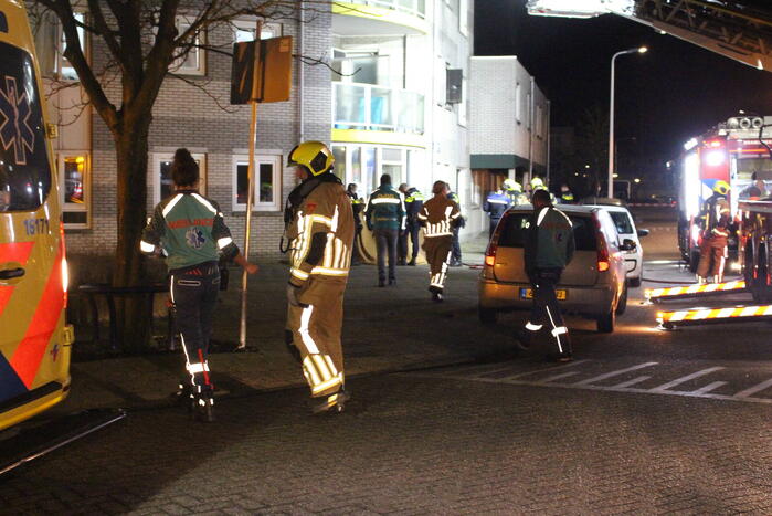 Persoon overleden bij woningbrand