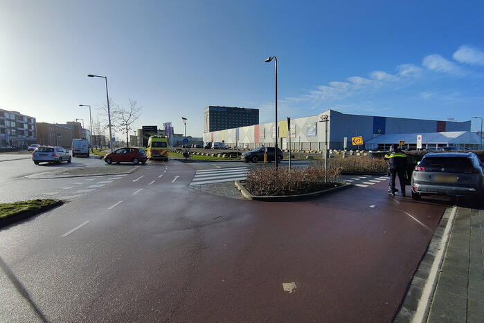 Fietser geschept door automobilist