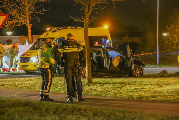 Achtervolging eindigt in ongeval met flinke schade