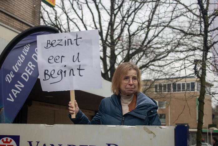 Demonstratie tegen komst coffeeshop