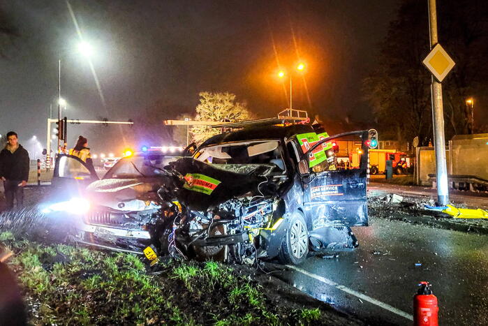 Meerdere voertuigen betrokken bij ernstig ongeval