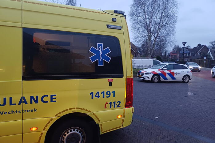 Wielrenner gewond bij botsing met bestelbus