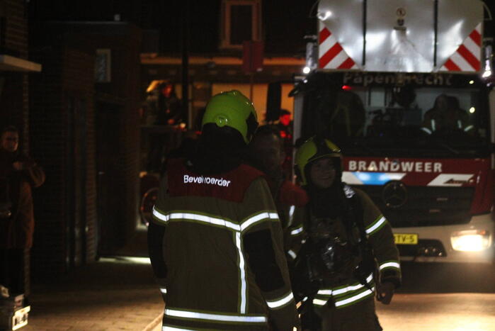 Brand in schoorsteen van woning