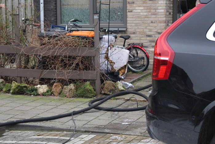 Woningbrand door kortsluiting in batterij