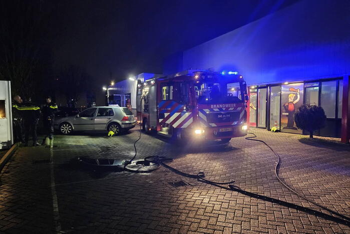 Veel rook bij brand in bedrijfspand