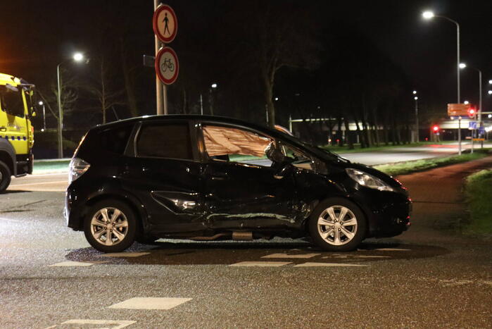 Flinke schade na botsing op kruising