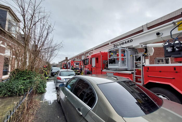 Brand in slaapkamer snel onder controle