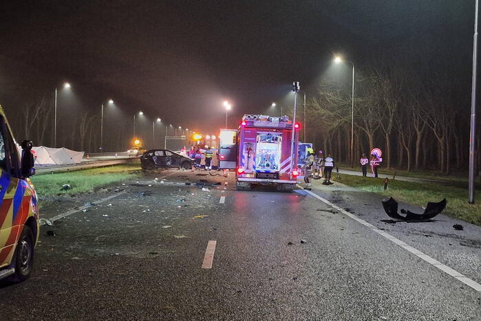 Twee doden bij ernstig ongeval op snelweg