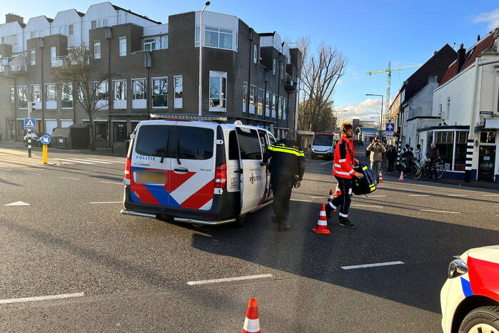Traumateam ingezet bij aanrijding tussen lijnbus en fietser
