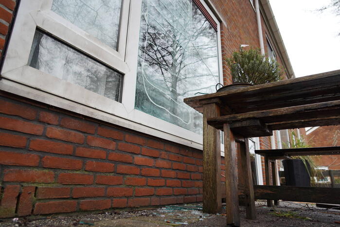 Explosie door vermoedelijk zwaar vuurwerk