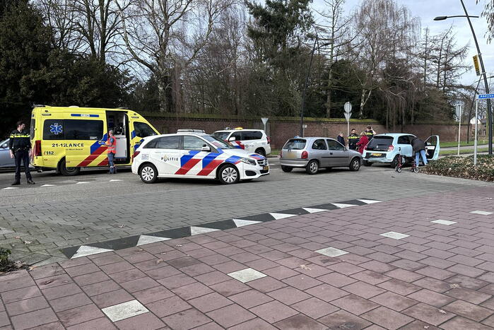 Kop-staartbotsing tussen twee voertuigen