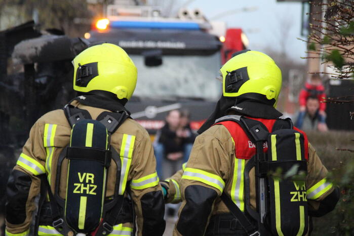 Aanhanger volledig in lichterlaaie