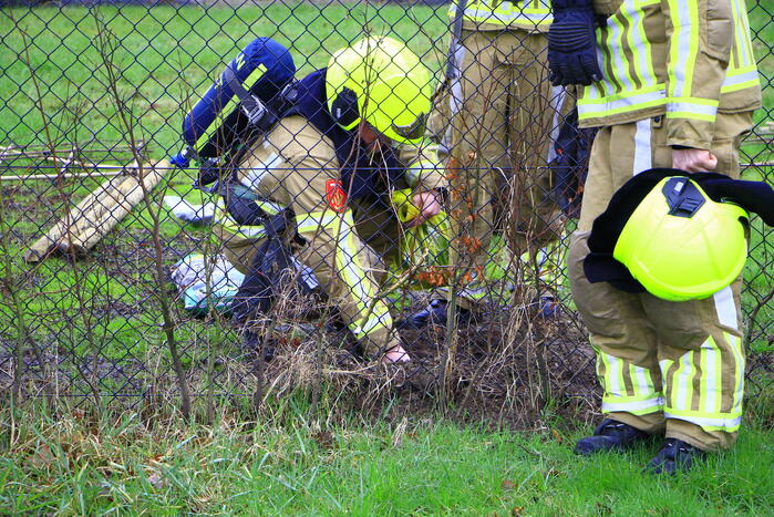 Gasleiding geraakt tijdens planten van bomen