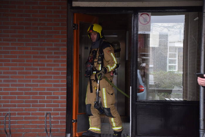 Brand in kelderbox snel onder controle