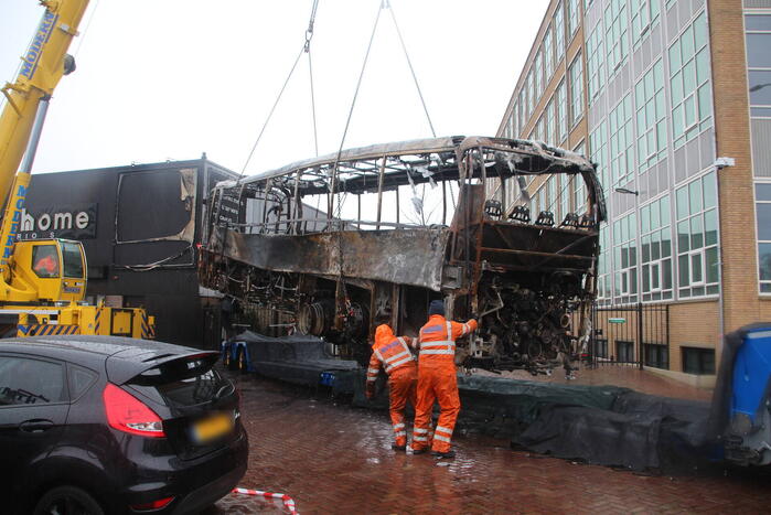 Schade goed te zien na hevige rellen